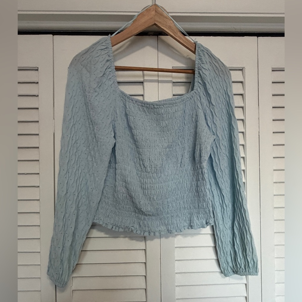 Elegant Light Blue Women's Blouse